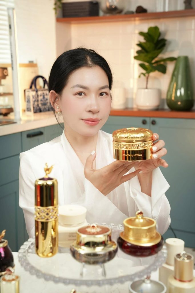 Sai lầm chống lão hoá U40–U60 Khiến Da Nám, Lão Hóa Nhanh